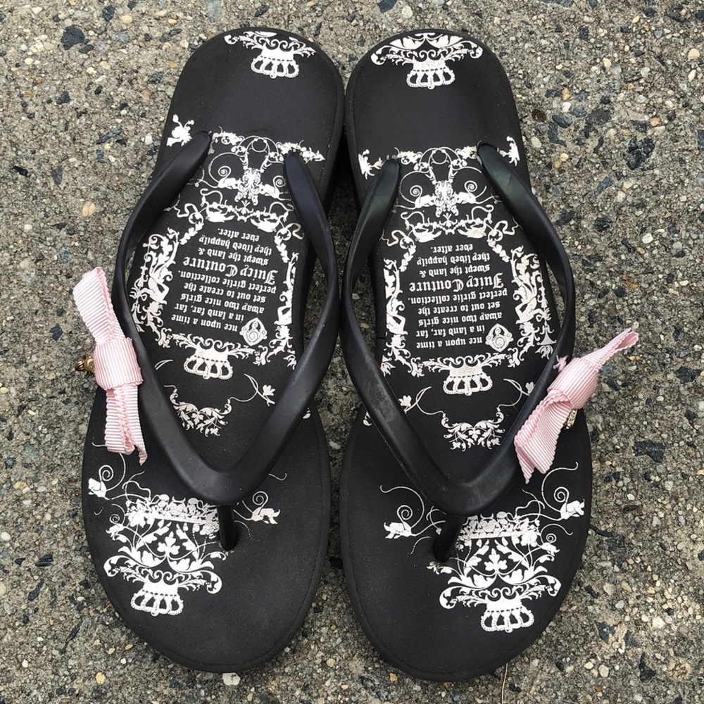 Juicy Couture sandals - size 7